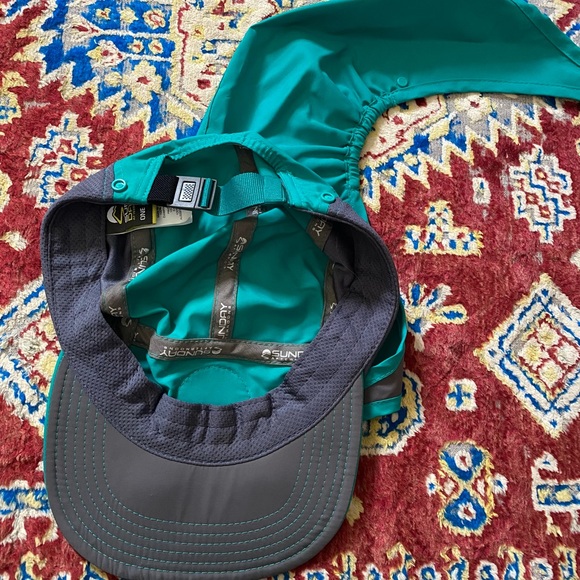 Sunday Afternoons Turquoise 5 Panel Quick Dry Nylon Sun Hat With Neck Cape - Picture 2 of 5